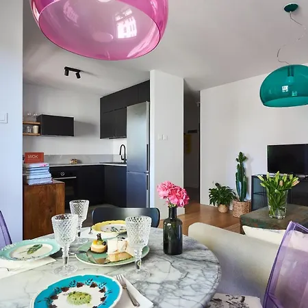 Loved Up Sea Apartament *